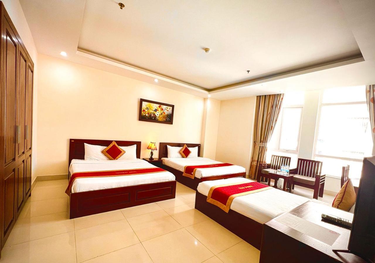 Tra Vi Dat Hotel Da Nang Bagian luar foto